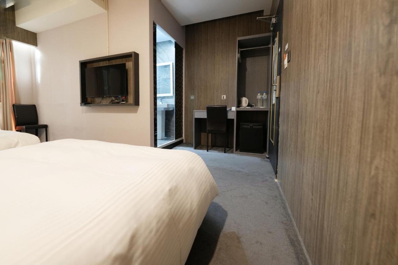 Meworld Hotel - Ximen Đài Bắc Ngoại thất bức ảnh